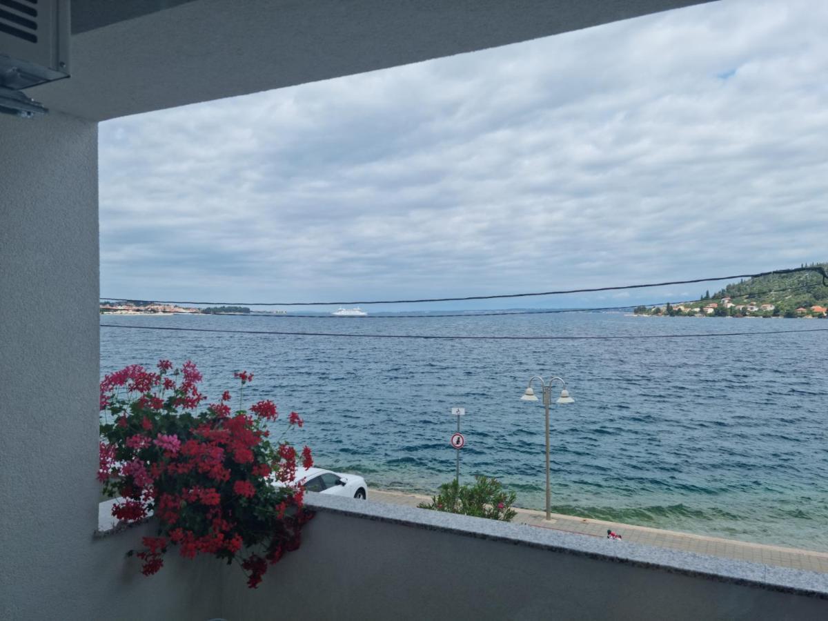 Apartamento Kamena Kuca Pandorovica Kali Exterior foto